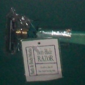 Vintage Rare Bath & Body Works Twin-Blade Razor